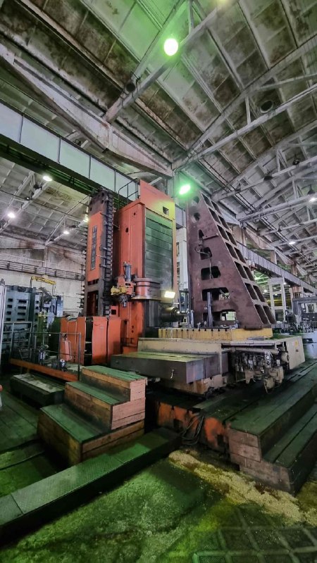 Тяжелый обрабатывающий центр ИР-1250